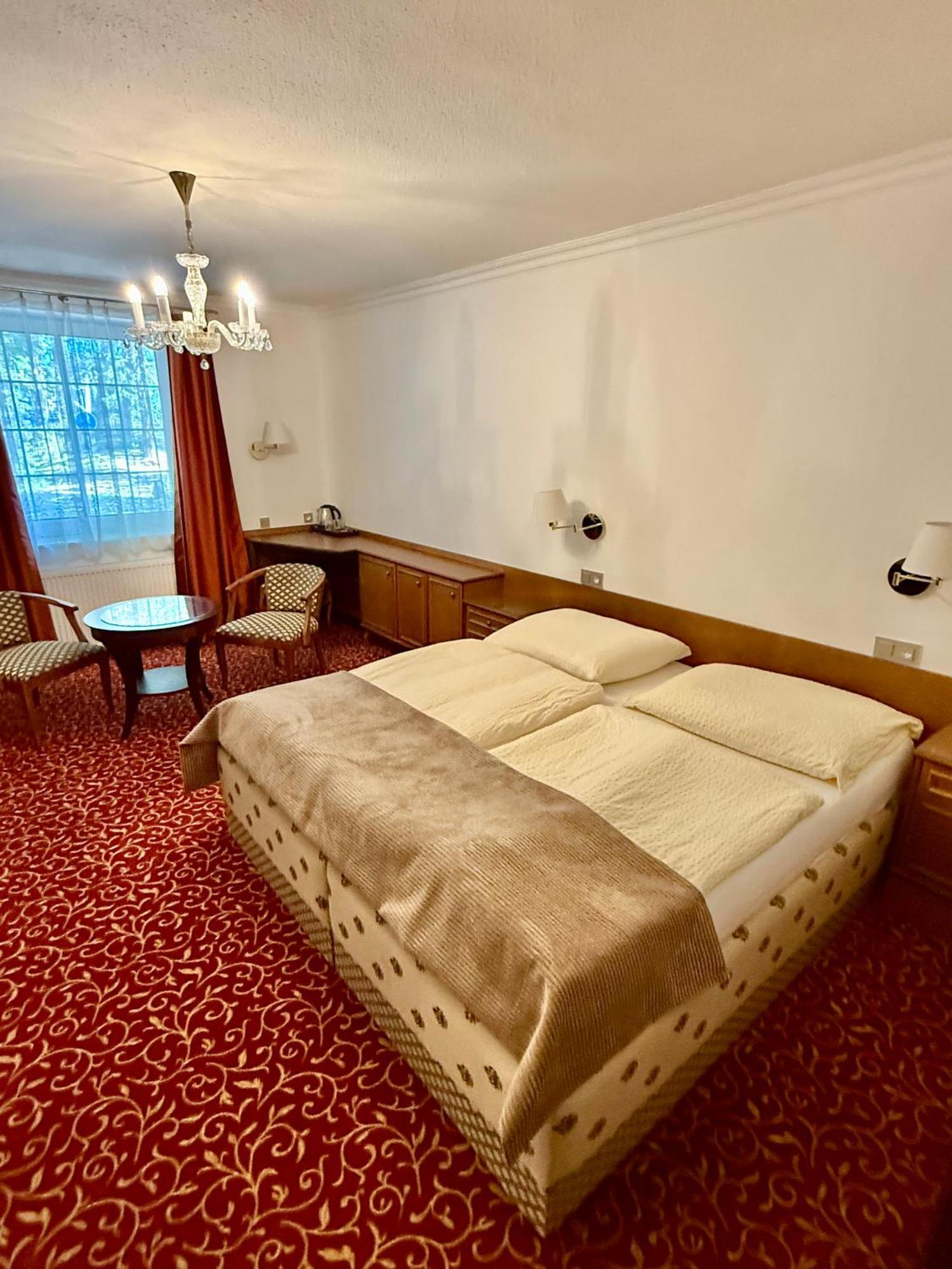 Hotel Ostrov Nymburk Dış mekan fotoğraf