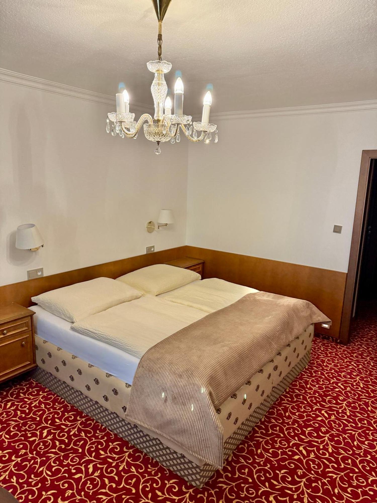 Hotel Ostrov Nymburk Dış mekan fotoğraf