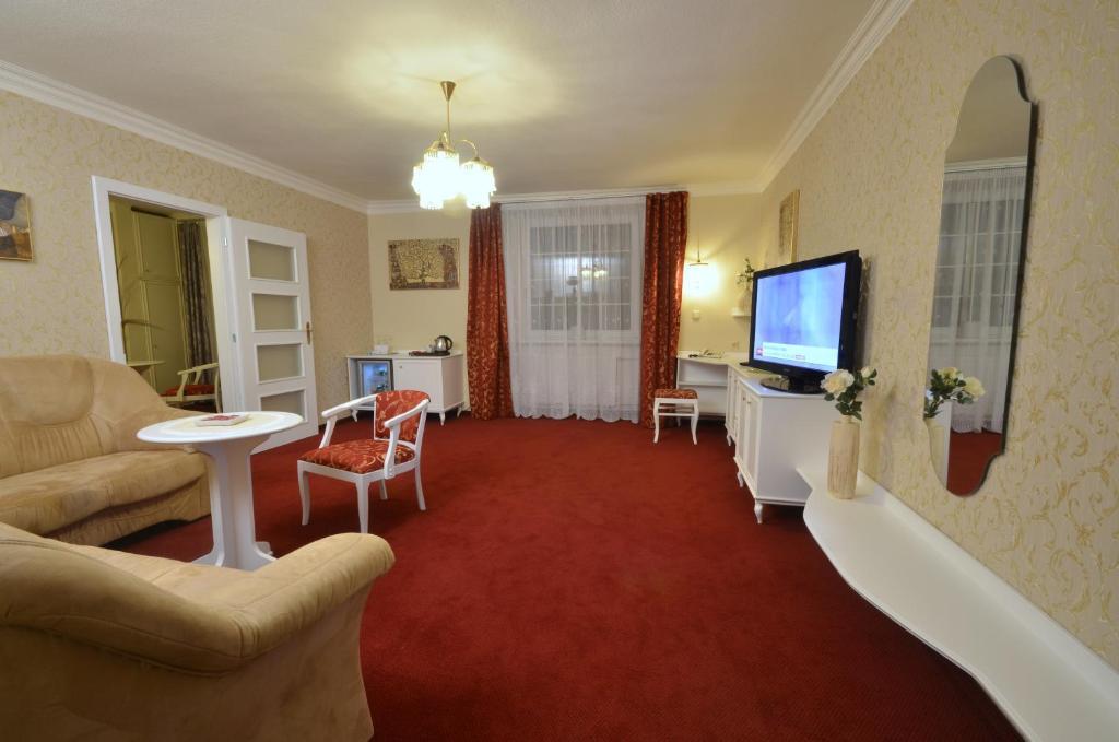 Hotel Ostrov Nymburk Oda fotoğraf